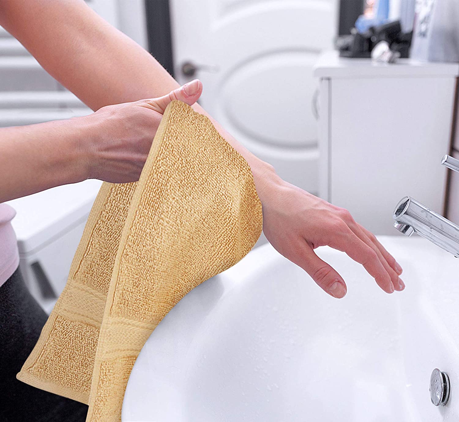 Wholesale 600 GSM Cotton Hand Towel 2 Days Shipping Utopia Towels Utopia Deals