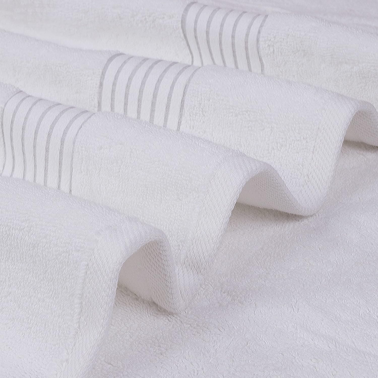 Utopia Towels - Bath Towels Set - Luxurious 600 gSM 100% Ring Spun cotton -  Quick Dry, Highly Absorbent, Soft Feel Towels, Perfe